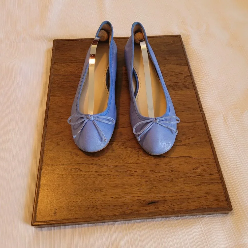 Bahama Blue Leather Ballet Flats. EEEUC. Size 9M (EUR 40) - Picture 2 of 12